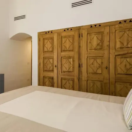 בית נופש Luxury For 6 Bedrooms *