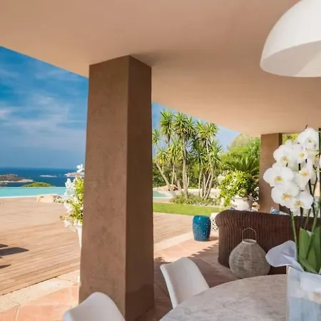 Luxury For 6 Bedrooms * פורטו צ'רבו